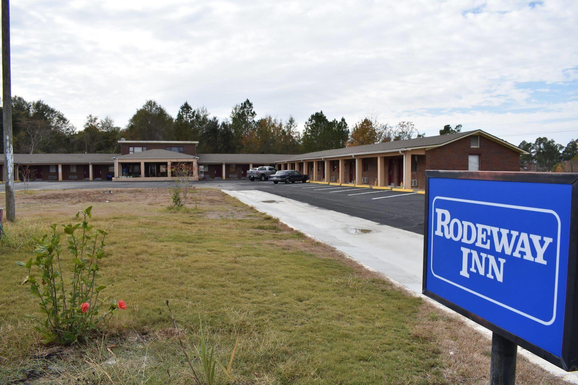 Rodeway Inn Swainsboro Exterior foto